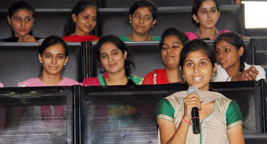 Displaying creative abilities