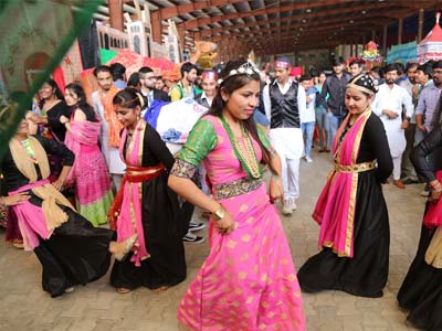 BRINGING ALIVE THE COLOURS OF SIKKIM